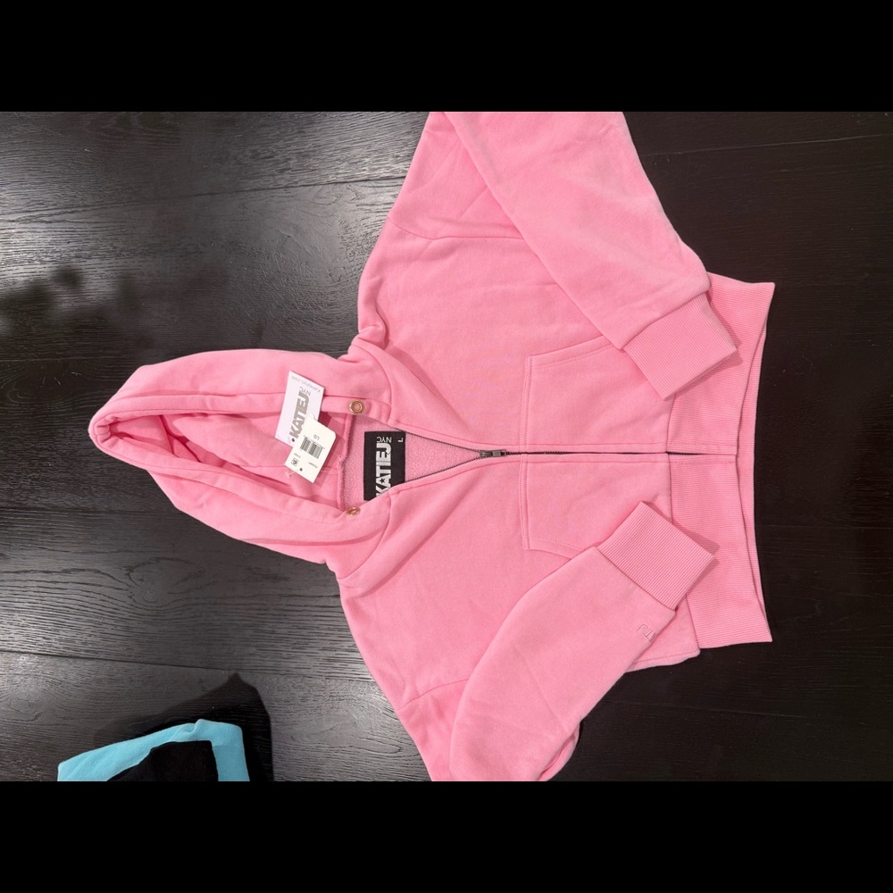 Katie J NYC Dylan zip
